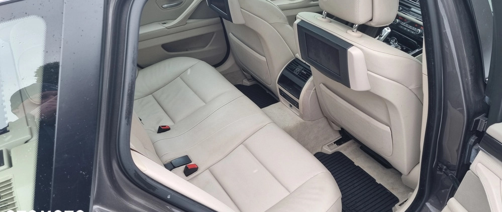 BMW Seria 5 cena 52000 przebieg: 201000, rok produkcji 2011 z Puławy małe 56